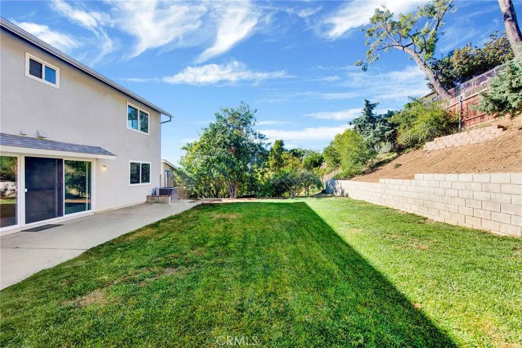 13343 Aldergrove, Sylmar, California 91342 home-pic-26